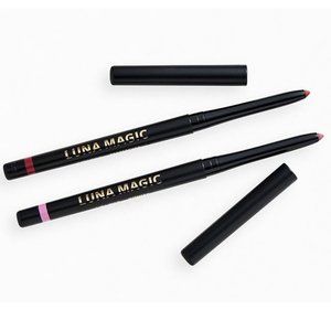 Luna Magic Universal Lip Liners in Bonita & Mamacita - Lip Liner Duo